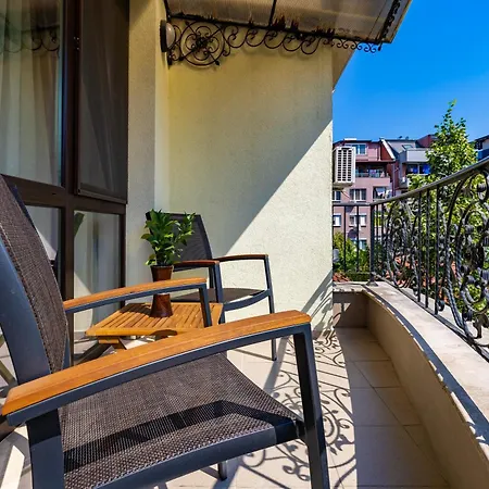 Apartment Spacious By Stefanie / Close To Mu *